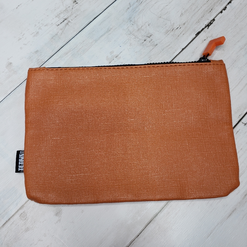 IPSY TETRIS June 2019 Limited Edition Orange Tan - Picture 2 of 4